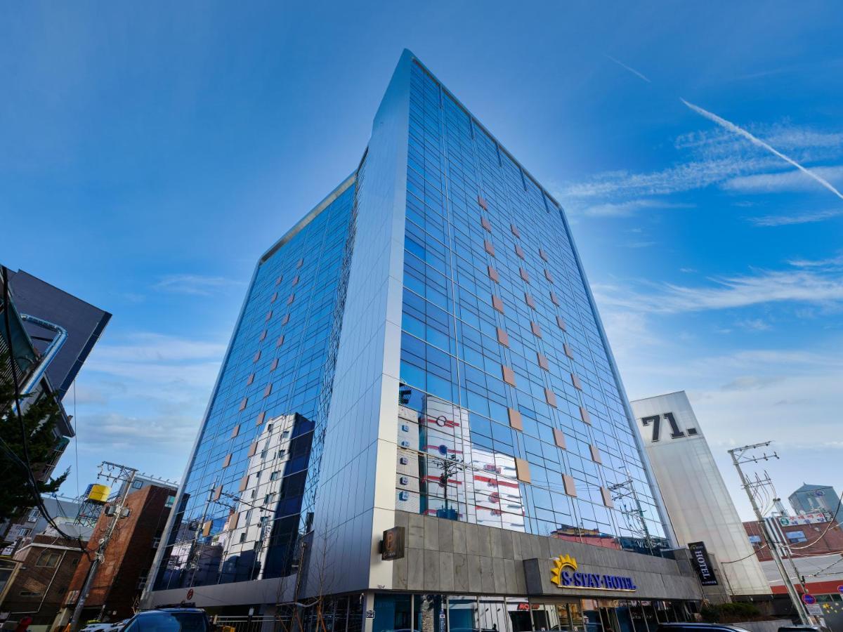 S Stay Hotel Suwon Exteriér fotografie